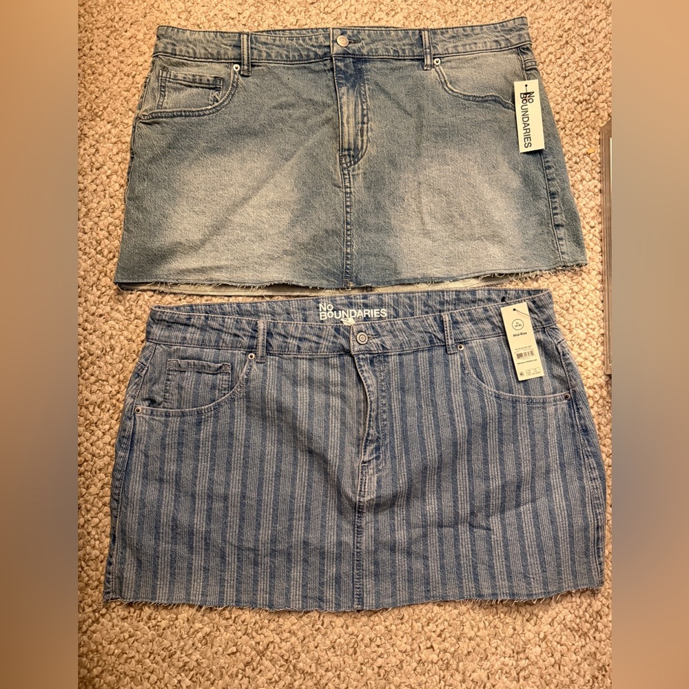 2 Women’s XL No Boundaries Striped Blue Denim Mini Skirt Mid Rise